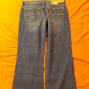 Urban Pipeline Relaxed Bootcut jeans. NWT. 36x32